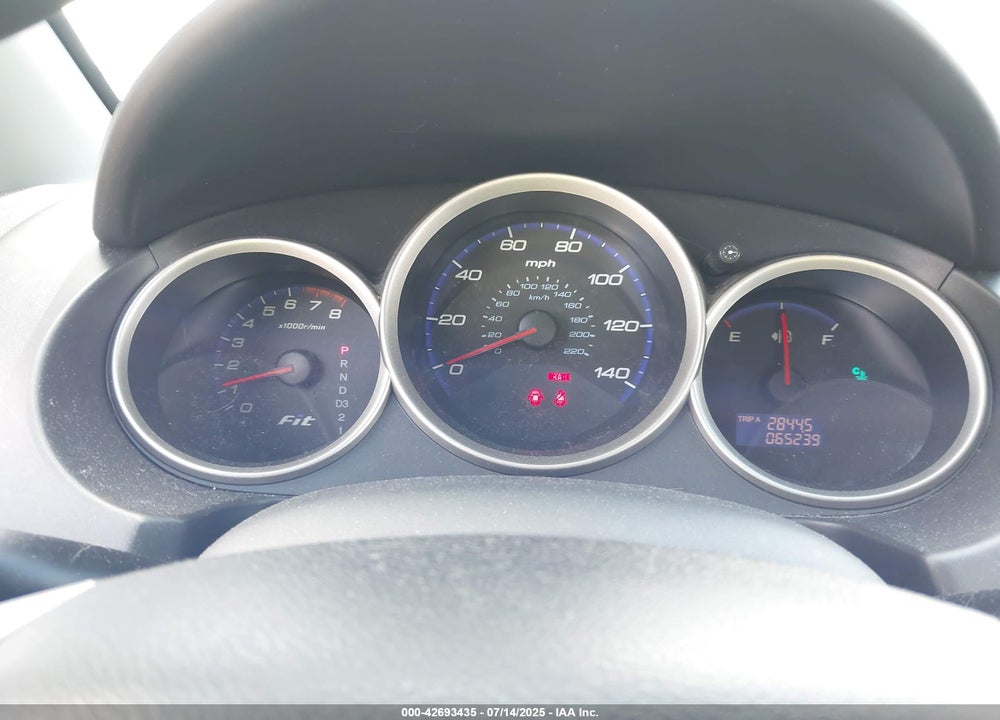 2008 HONDA FIT VIN: JHMGD38468S001440