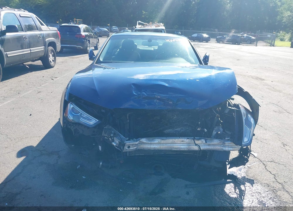 2013 AUDI A5 2.0T PREMIUM VIN: WAULFAFR4DA027500