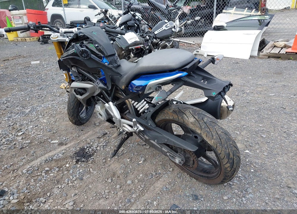 2018 BMW G310 R VIN: WB30G1109JR855913