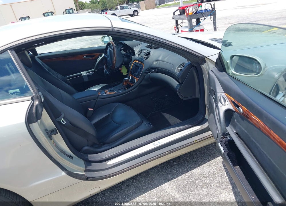 2003 MERCEDES-BENZ SL-CLASS BASE (A5) VIN: WDBSK75F13F012649