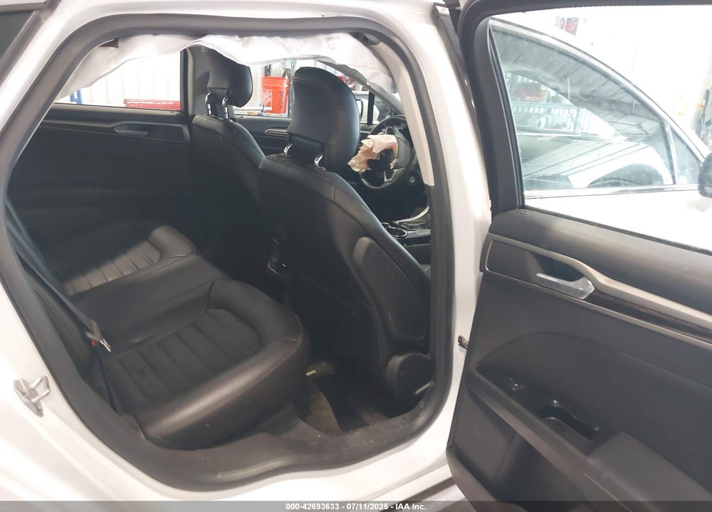 2014 FORD FUSION SE VIN: 3FA6P0H94ER307435