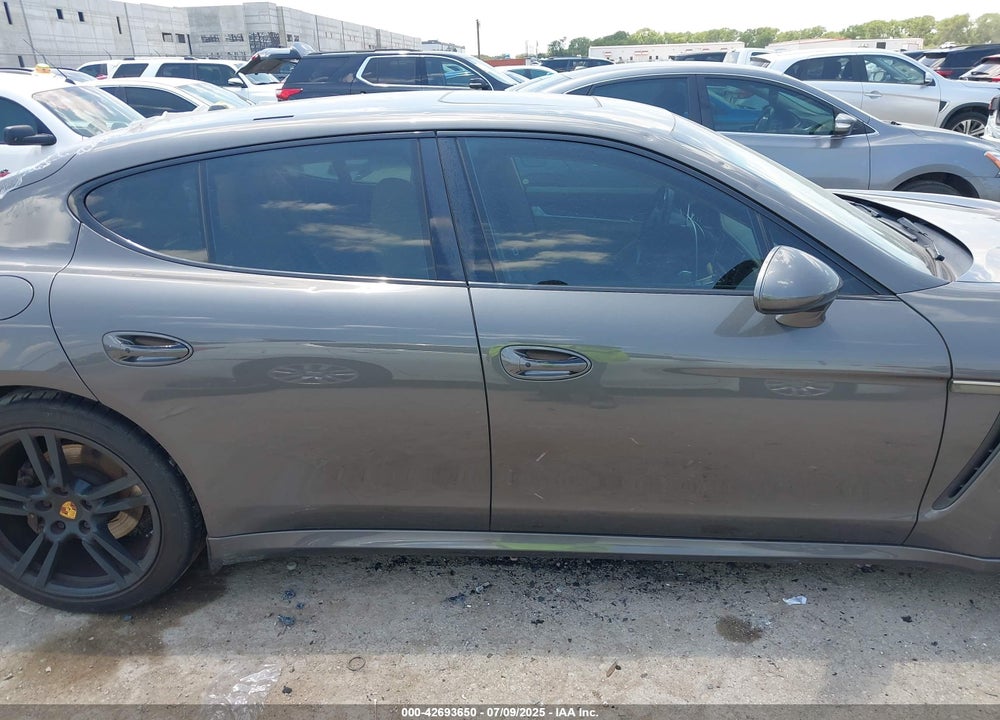 2016 PORSCHE PANAMERA VIN: WP0AA2A78GL004430