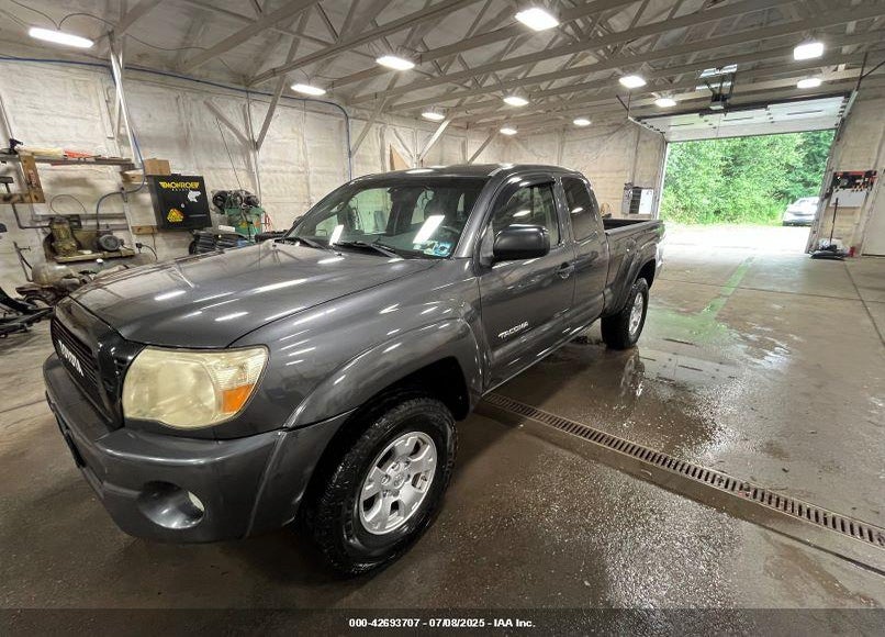 2010 TOYOTA TACOMA BASE V6 VIN: 5TEUU4EN5AZ722051