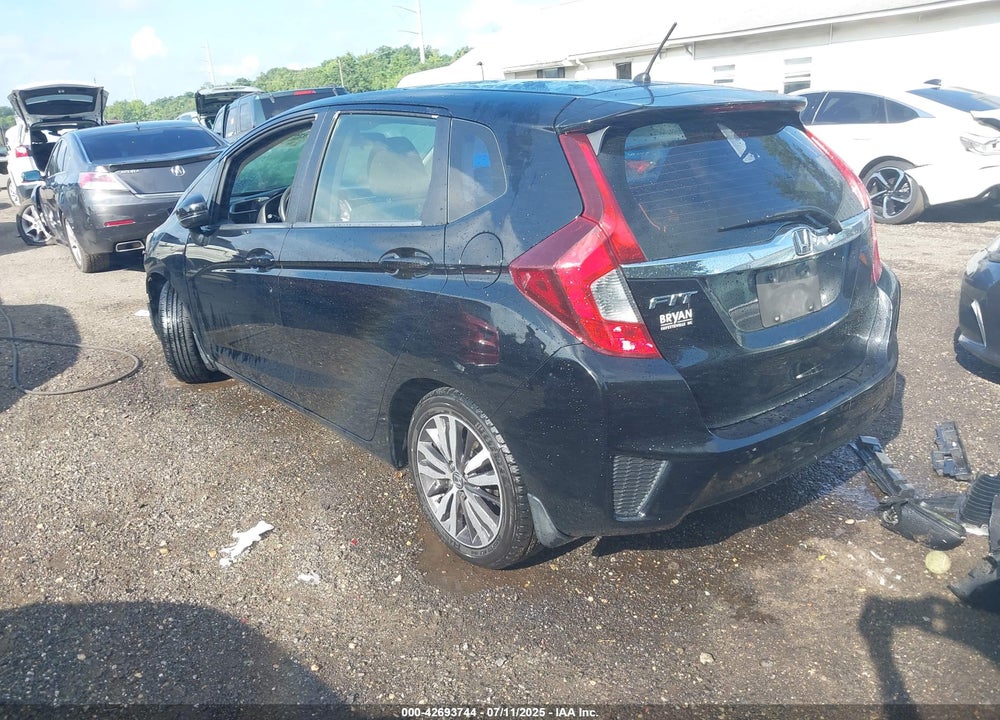 2016 HONDA FIT VIN: JHMGK5H70GS007647