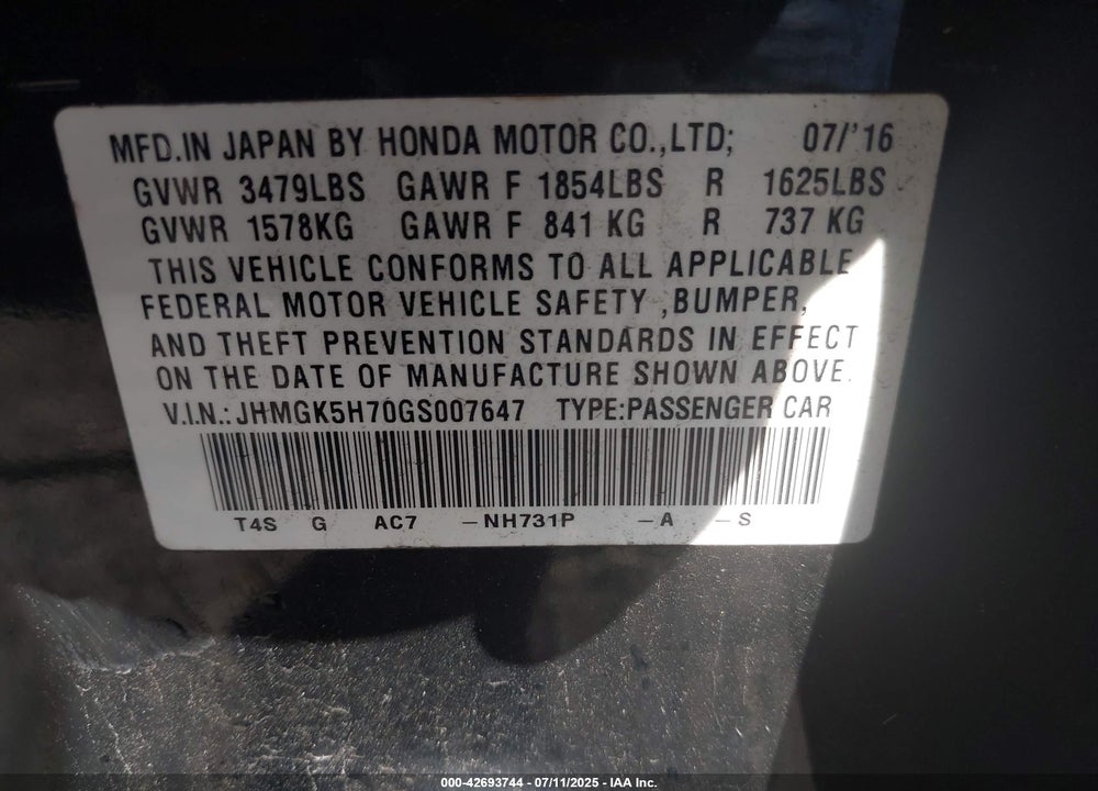2016 HONDA FIT VIN: JHMGK5H70GS007647