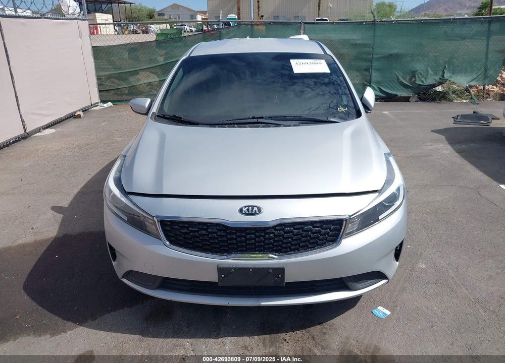 2018 KIA FORTE VIN: 3KPFL4A76JE224676