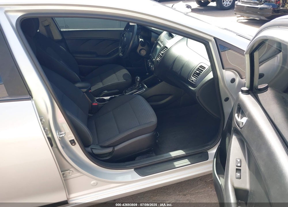 2018 KIA FORTE VIN: 3KPFL4A76JE224676
