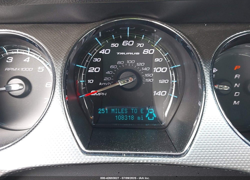 2010 FORD TAURUS VIN: 1FAHP2EW0AG157193