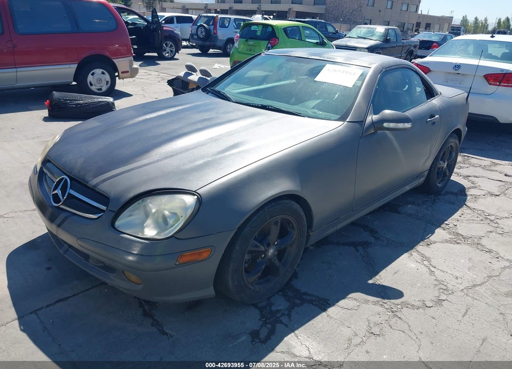 2002 MERCEDES-BENZ SLK 320 VIN: WDBKK65F92F254369