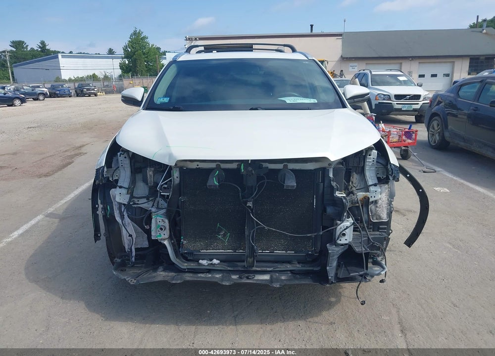 2015 TOYOTA HIGHLANDER XLE V6 VIN: 5TDJKRFH0FS173135
