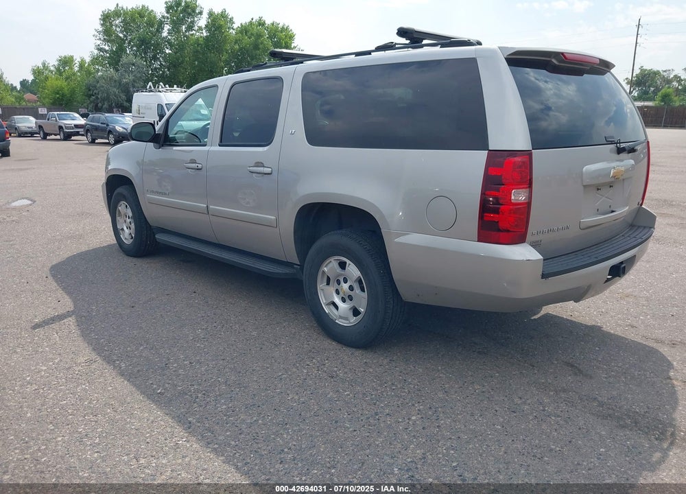 2007 CHEVROLET SUBURBAN 1500 LT VIN: 3GNFK163X7G179589