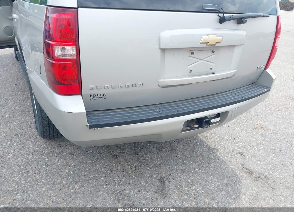 2007 CHEVROLET SUBURBAN 1500 LT VIN: 3GNFK163X7G179589