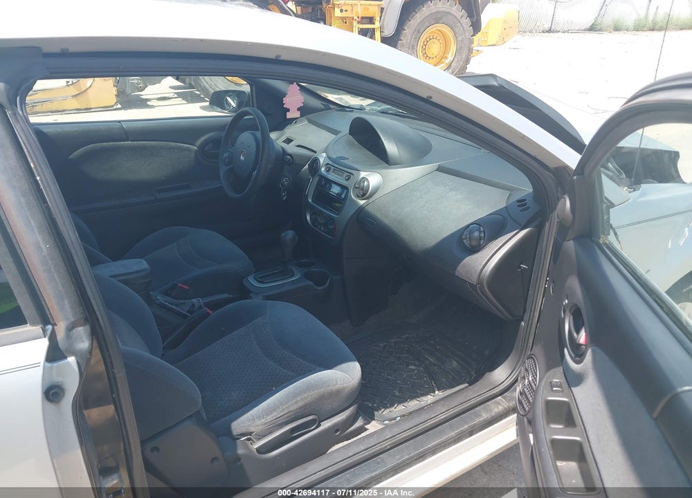 2004 SATURN ION 3 VIN: 1G8AW12F64Z226050