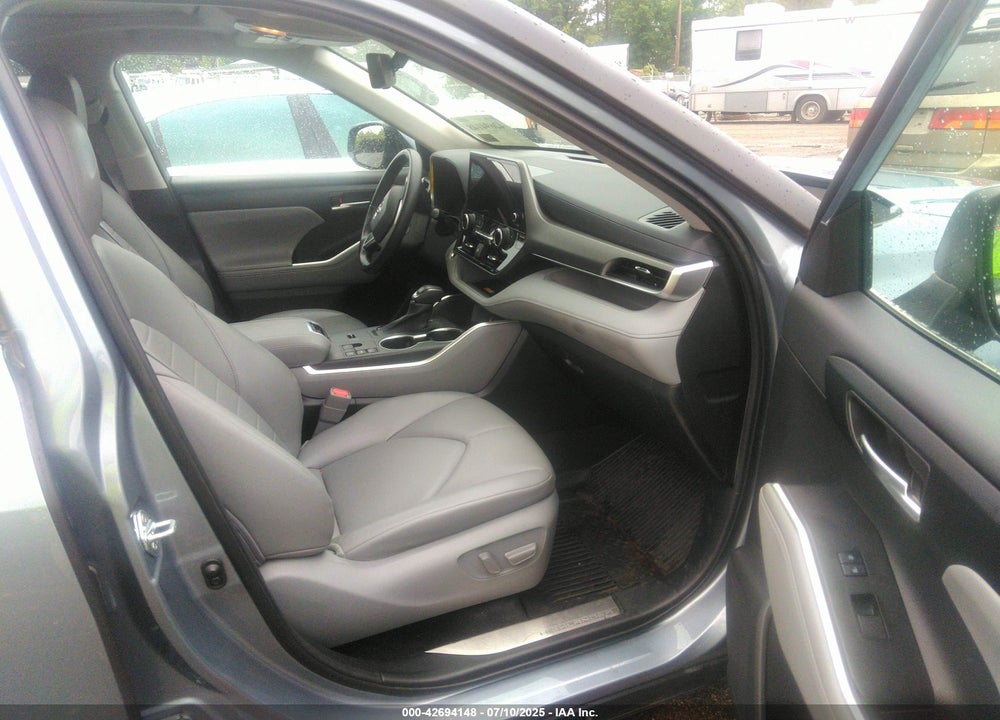 2023 TOYOTA HIGHLANDER VIN: 5TDKDRAH4PS026582