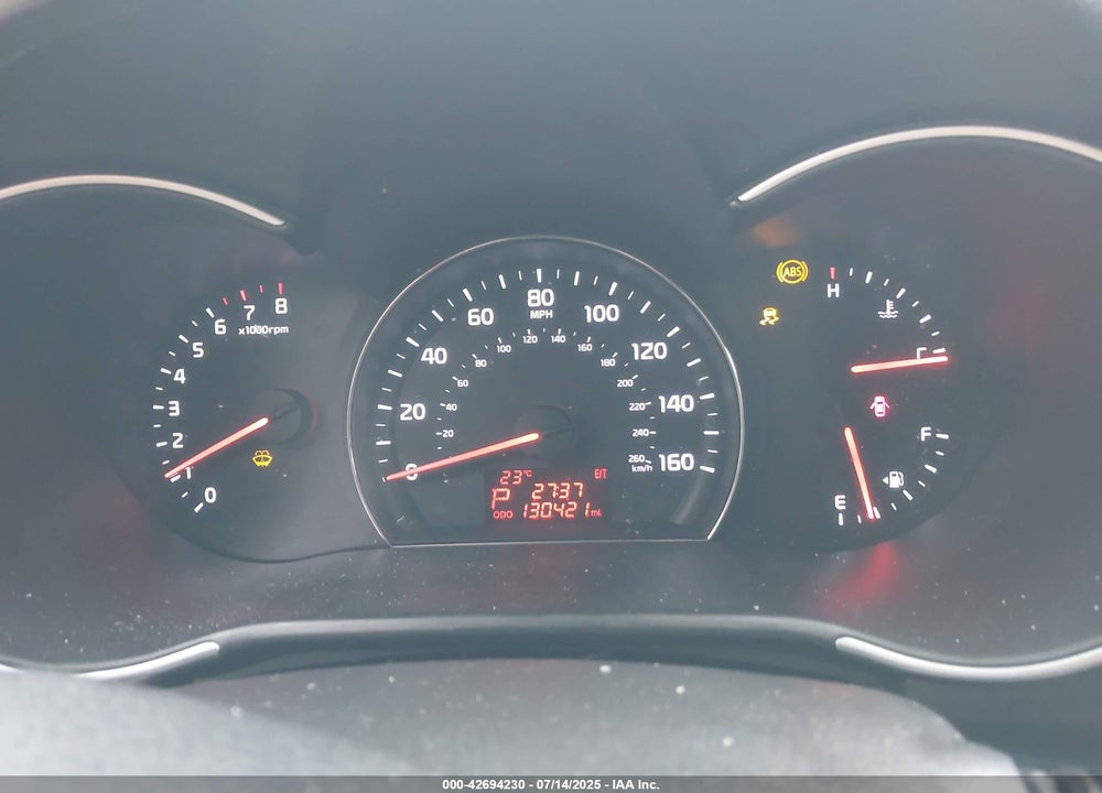 2014 KIA SORENTO LX VIN: 5XYKT3A68EG487342