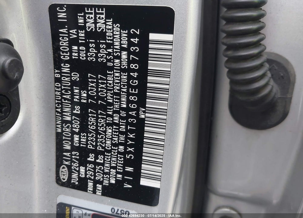 2014 KIA SORENTO LX VIN: 5XYKT3A68EG487342