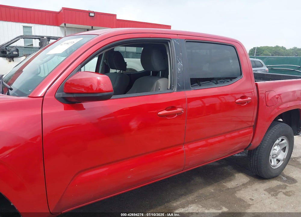 2019 TOYOTA TACOMA SR VIN: 5TFAX5GN4KX135989