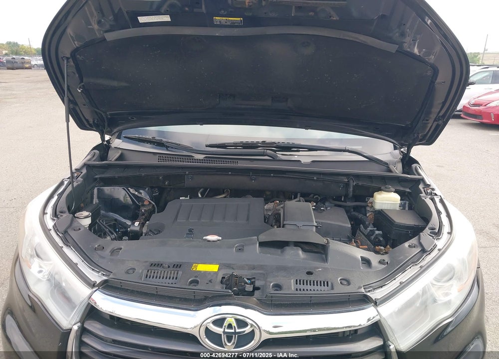2016 TOYOTA HIGHLANDER LE V6 VIN: 5TDBKRFH2GS279608