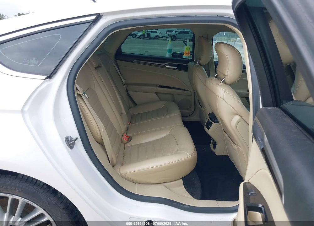 2014 FORD FUSION VIN: 3FA6P0LUXER226838