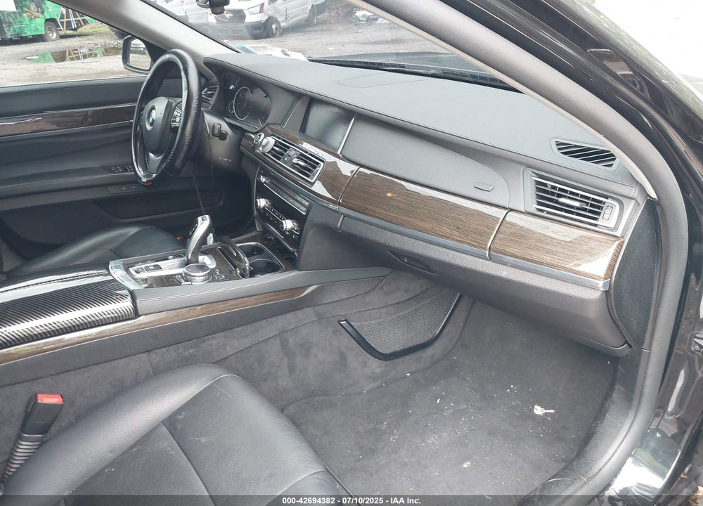 2015 BMW 7 SERIES VIN: WBAYF4C55FG291723