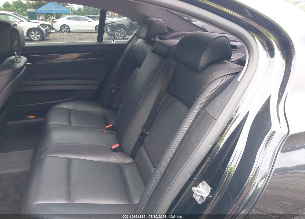 2015 BMW 7 SERIES VIN: WBAYF4C55FG291723