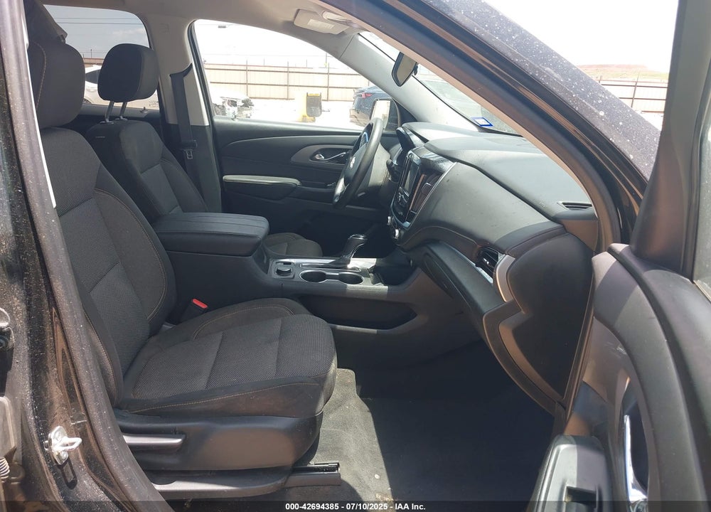 2020 CHEVROLET TRAVERSE FWD LS VIN: 1GNERFKW6LJ160664