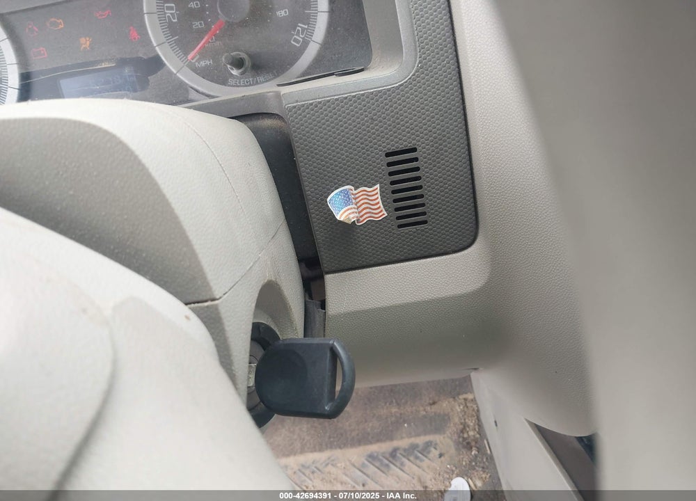 2008 FORD ESCAPE VIN: 1FMCU92Z68KB06224