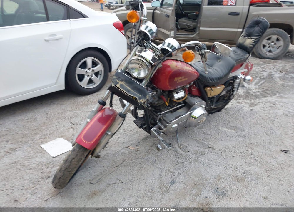 1982 HARLEY-DAVIDSON FXR VIN: 1HD1EAK1XCY122676
