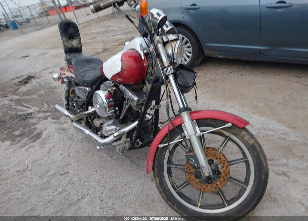 1982 HARLEY-DAVIDSON FXR VIN: 1HD1EAK1XCY122676