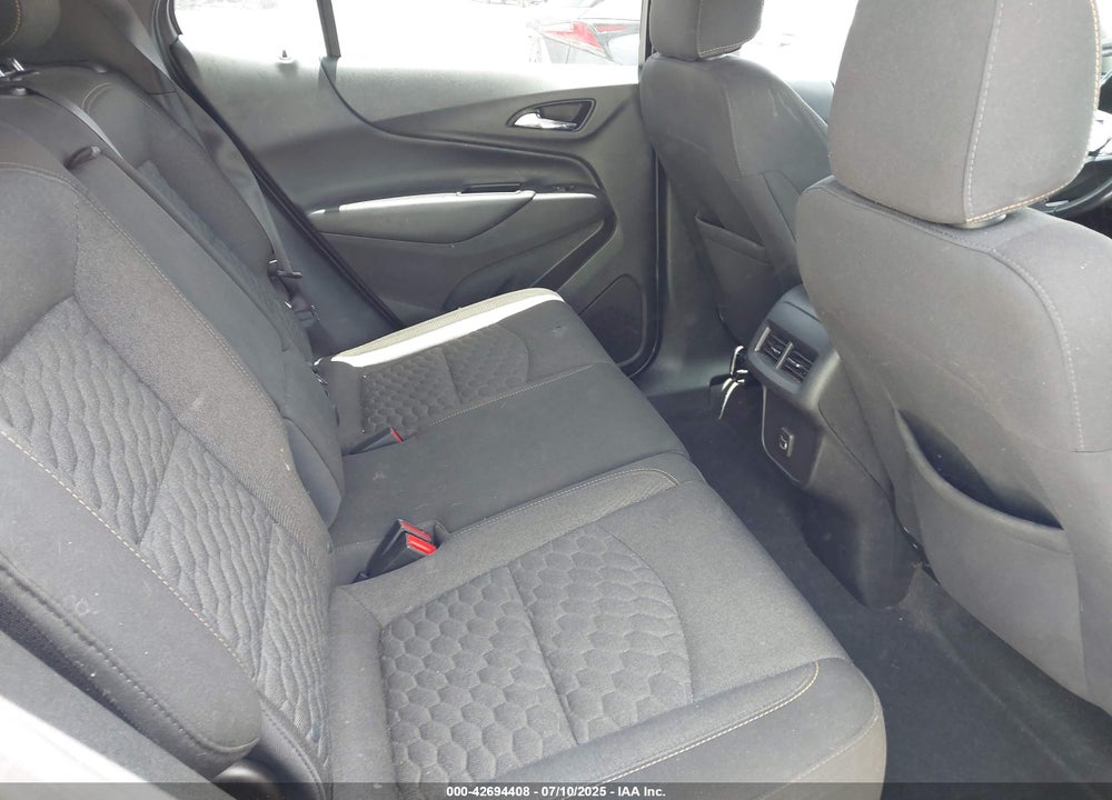 2019 CHEVROLET EQUINOX LT VIN: 3GNAXKEV5KS554251