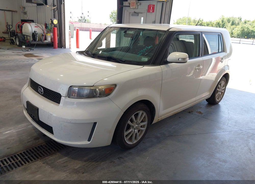 2009 SCION XB VIN: JTLKE50E591077672