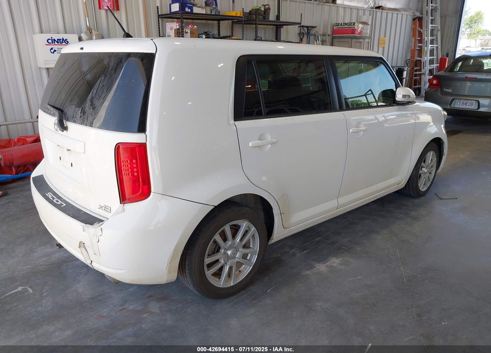 2009 SCION XB VIN: JTLKE50E591077672