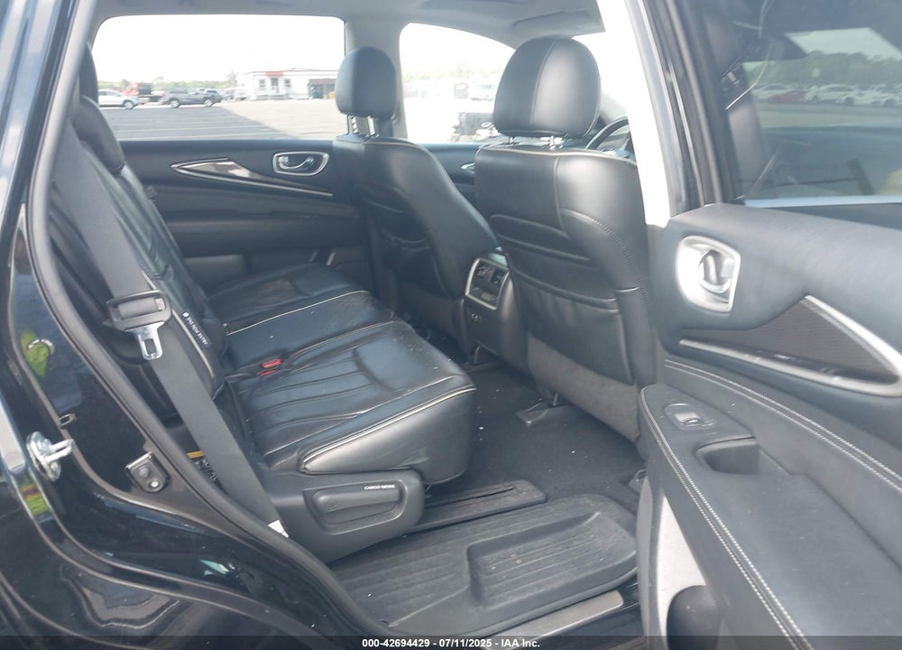2019 INFINITI QX60 VIN: 5N1DL0MNXKC557204