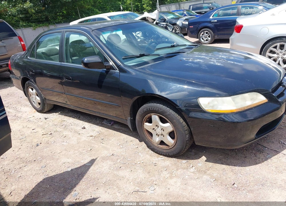 1999 HONDA ACCORD EX V6 VIN: 1HGCG1652XA057226