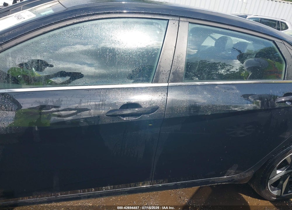 2023 HYUNDAI ELANTRA VIN: KMHLP4AG5PU607425