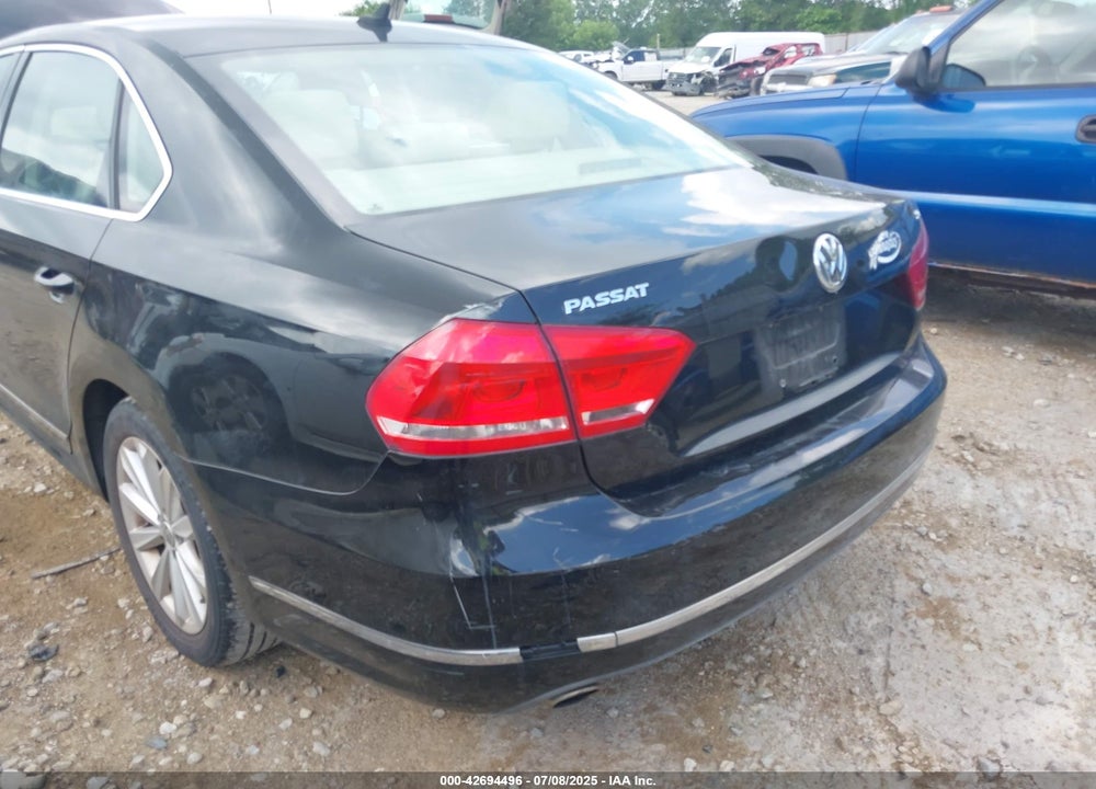 2013 VOLKSWAGEN PASSAT 2.5L SEL PREMIUM VIN: 1VWCH7A36DC081675