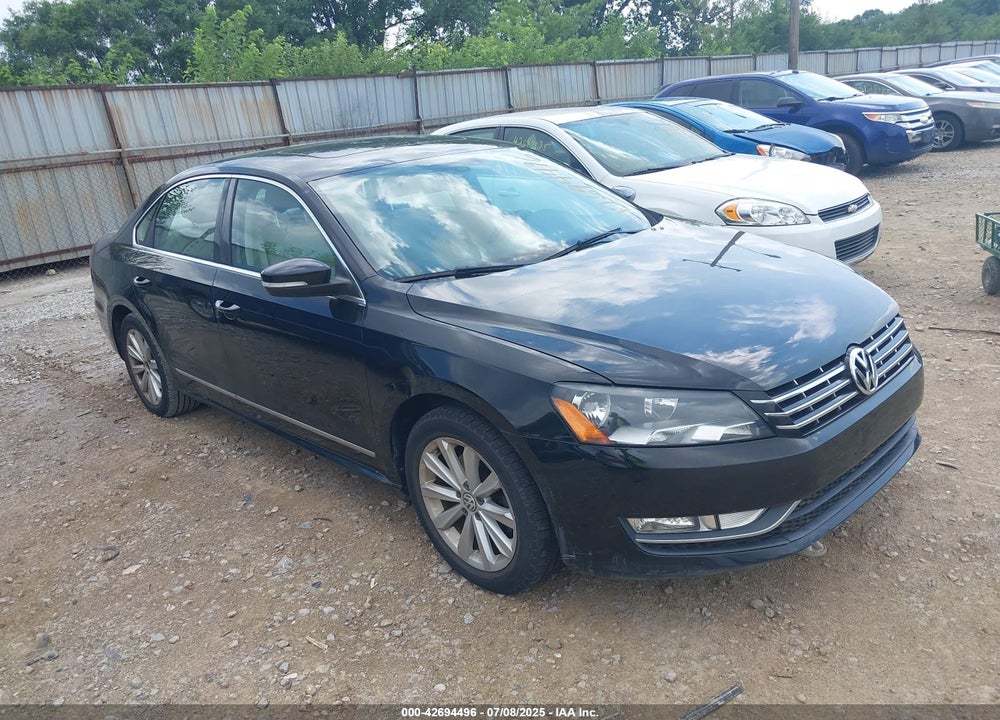 2013 VOLKSWAGEN PASSAT 2.5L SEL PREMIUM VIN: 1VWCH7A36DC081675