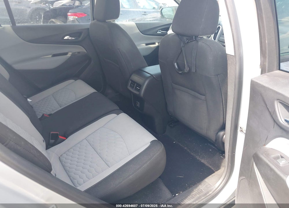 2019 CHEVROLET EQUINOX LS VIN: 2GNAXHEV5K6265114