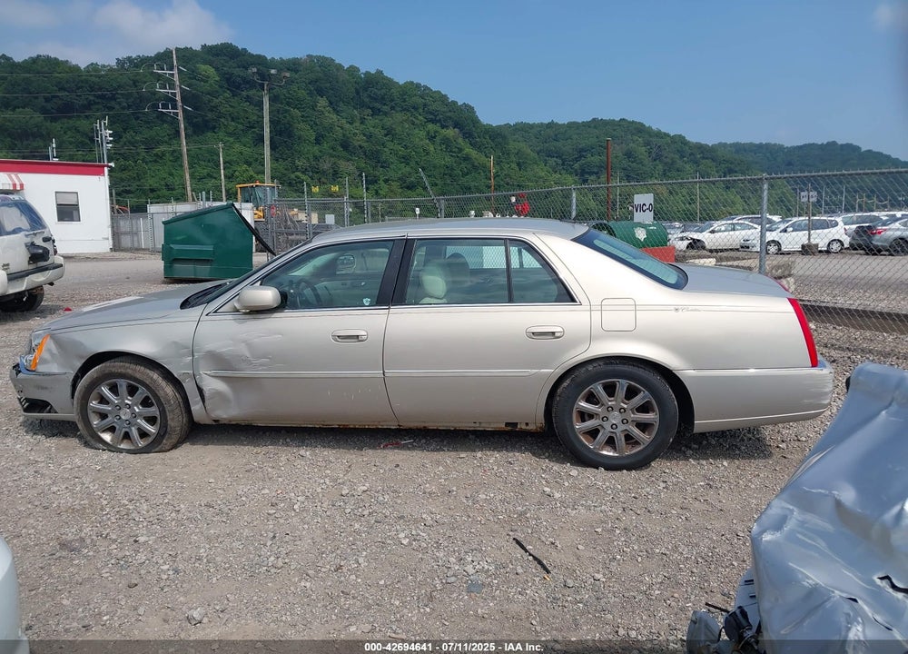2008 CADILLAC DTS VIN: 1G6KD57Y78U145338