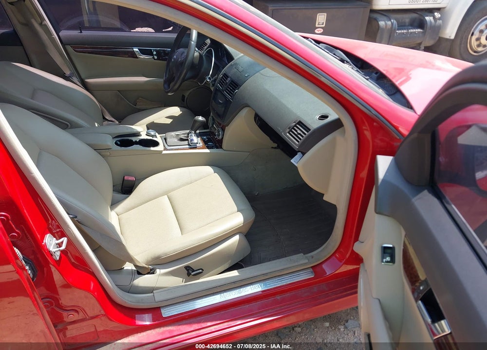 2009 MERCEDES-BENZ C CLASS VIN: WDDGF81X89F283240