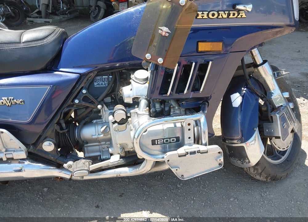 1986 HONDA GL1200 A VIN: 1HFSC1421GA206374
