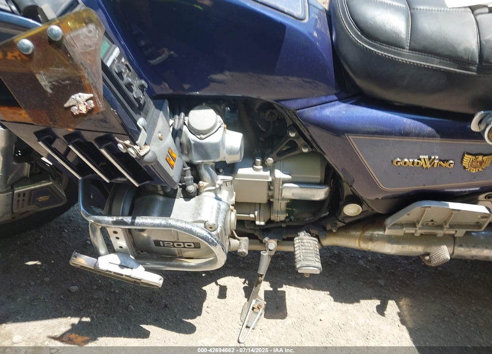 1986 HONDA GL1200 A VIN: 1HFSC1421GA206374