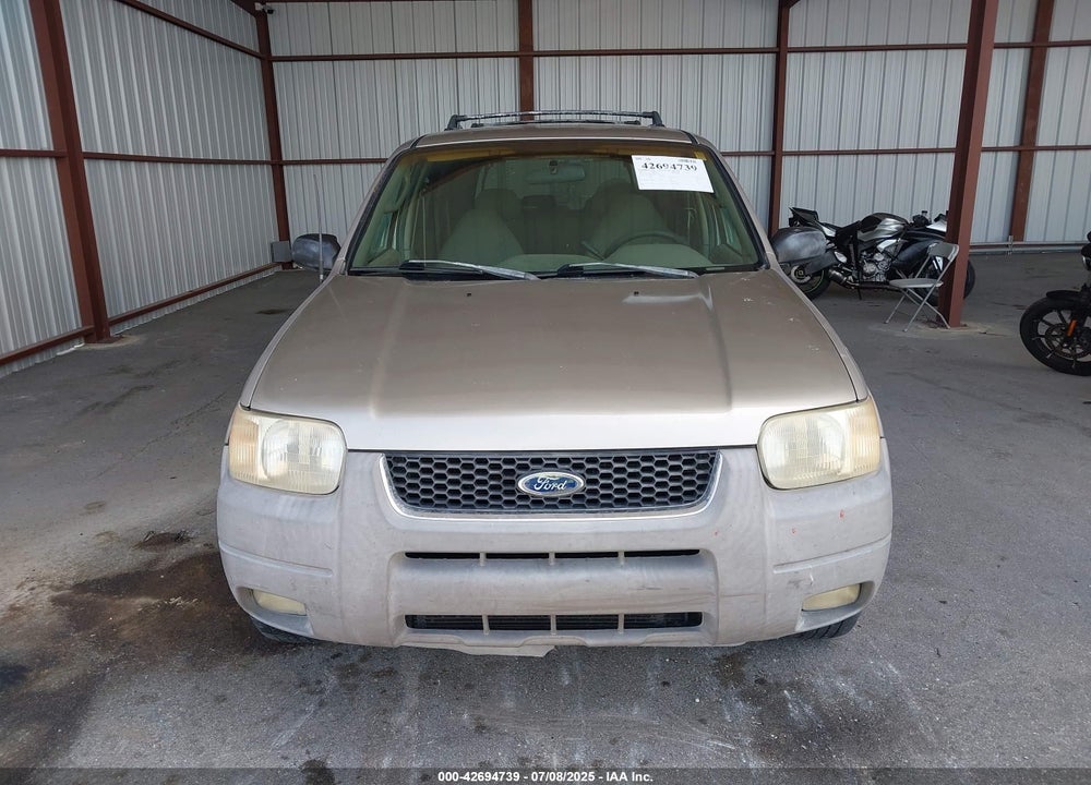 2001 FORD ESCAPE XLT VIN: 1FMYU03111KF57142