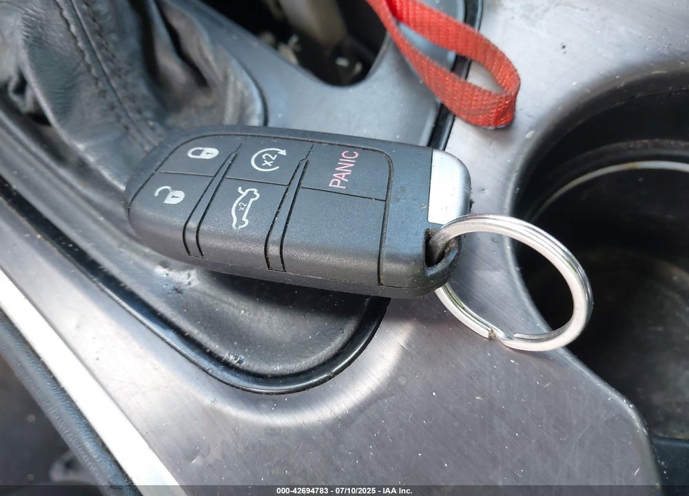 2015 DODGE CHALLENGER SXT VIN: 2C3CDZAG7FH900467