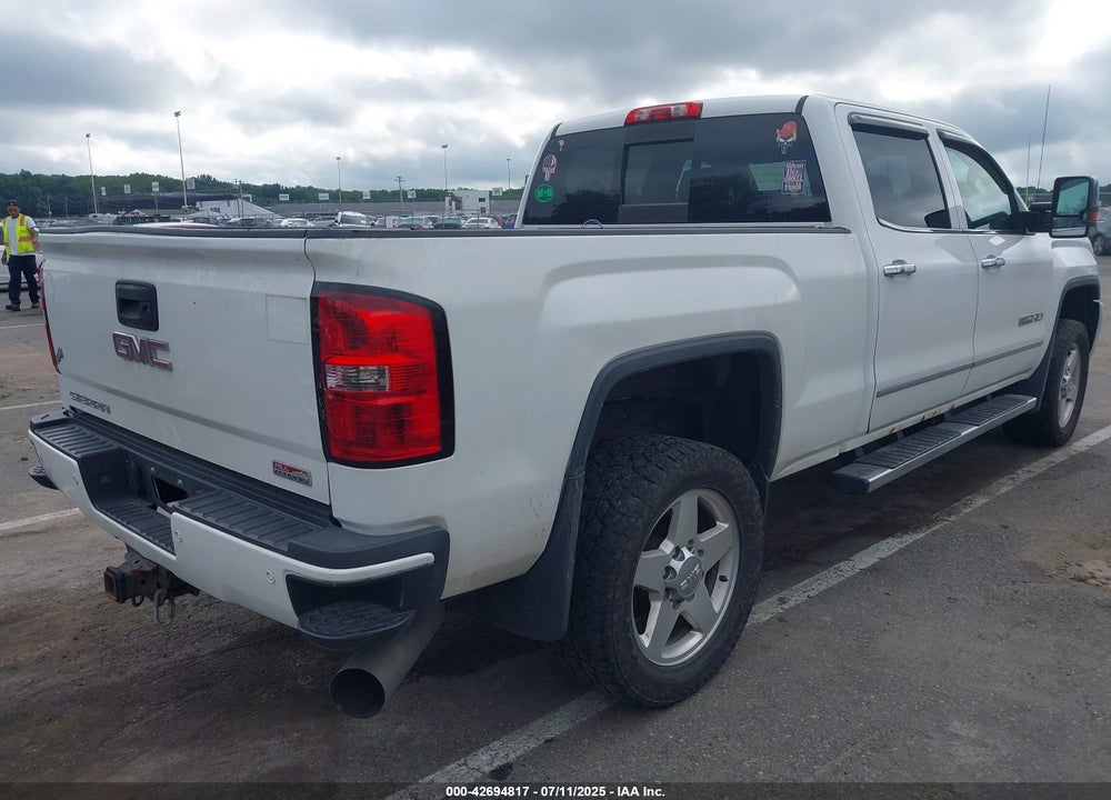 2015 GMC SIERRA 2500HD SLT VIN: 1GT12ZE81FF647093