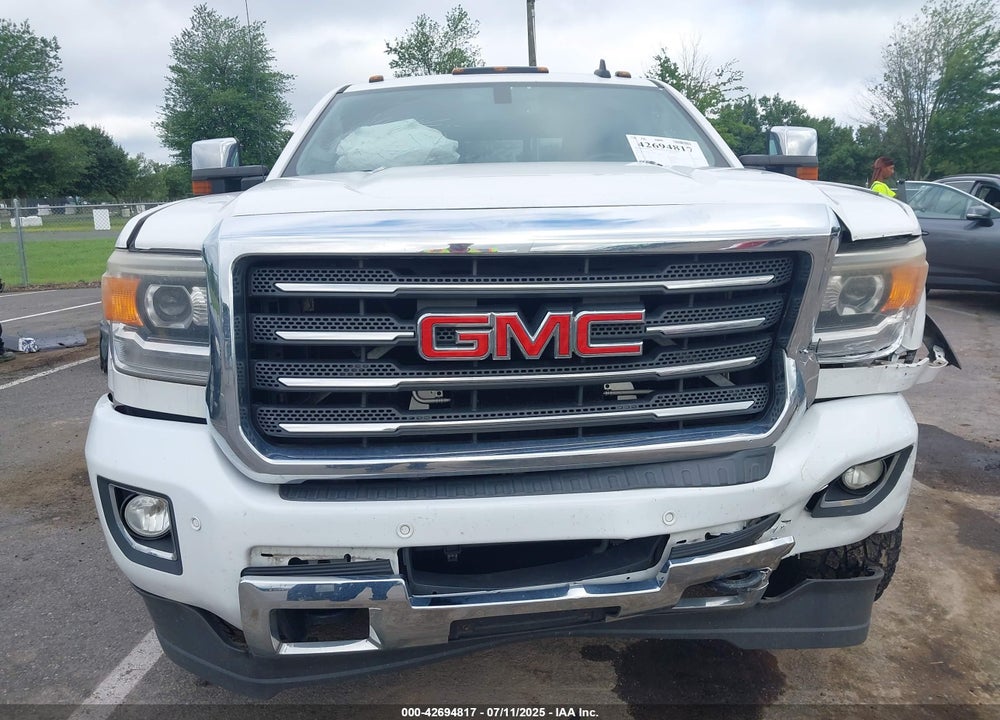 2015 GMC SIERRA 2500HD SLT VIN: 1GT12ZE81FF647093