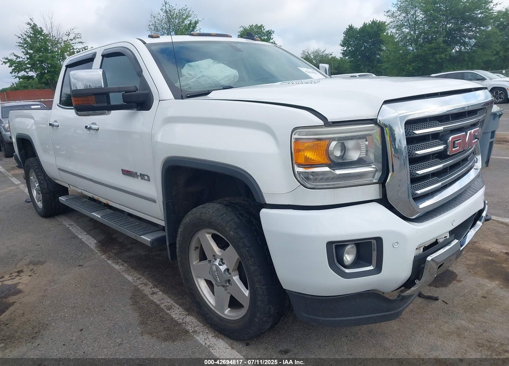 2015 GMC SIERRA 2500HD SLT VIN: 1GT12ZE81FF647093
