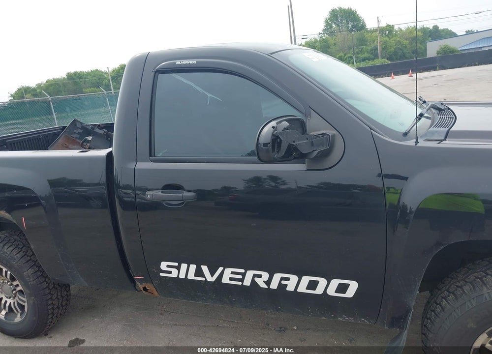 2011 CHEVROLET SILVERADO 1500 VIN: 1GCNCPEX9BZ401542