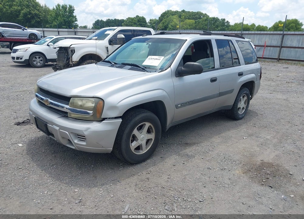 2004 CHEVROLET TRAILBLAZER LS VIN: 1GNDT13S942135507