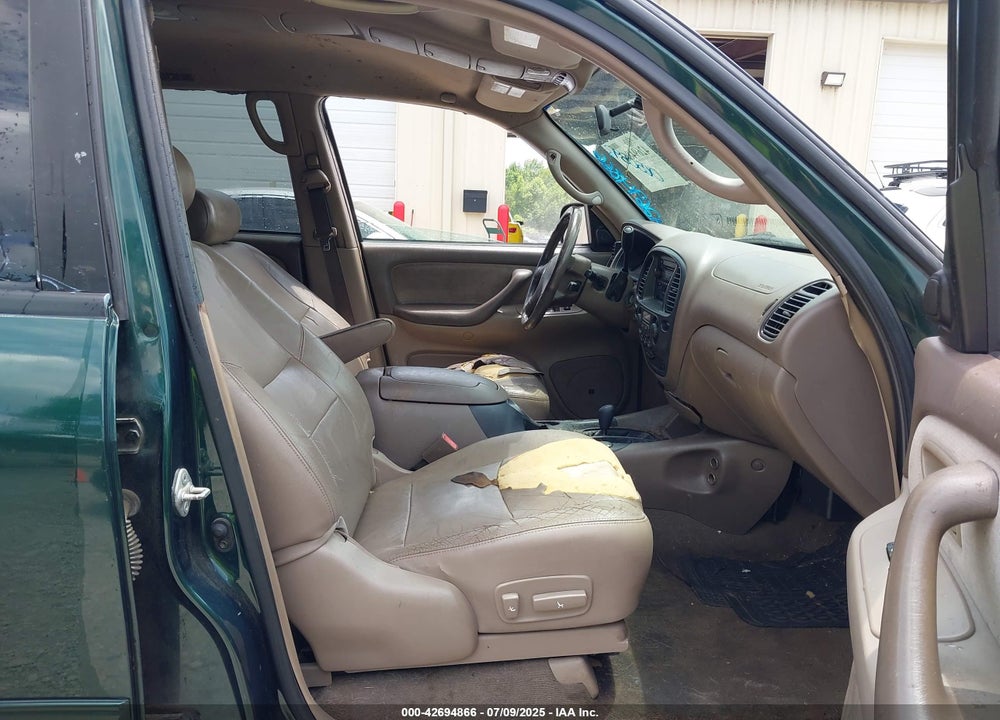 2002 TOYOTA SEQUOIA VIN: 5TDBT44A12S065059